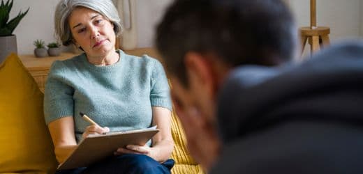 Psychotherapie: Wie die Sparpolitik der Regierung Leid verschärft und Wartelisten verlängert