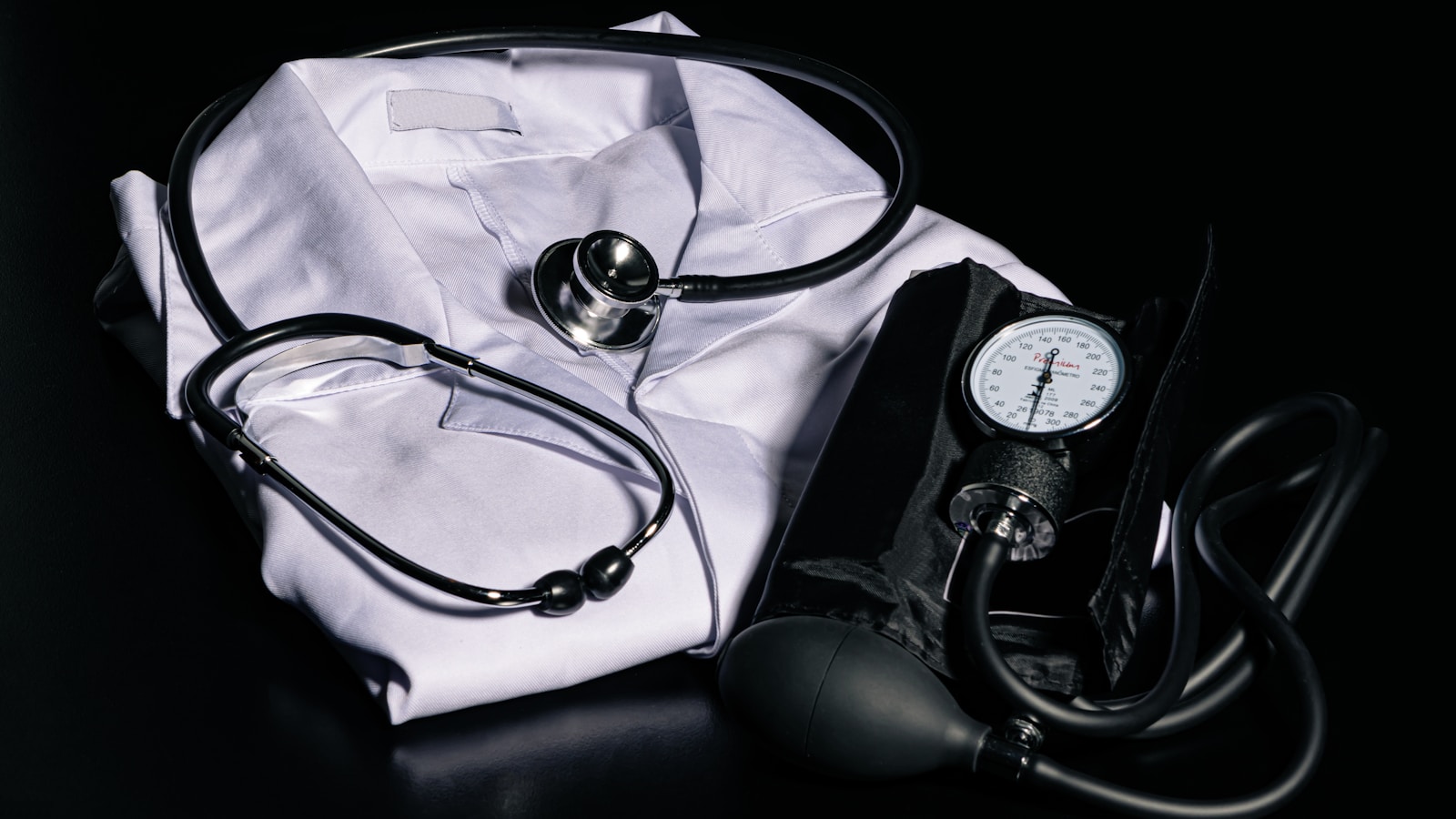 Gesundheitspolitik: Reformimpulse fuer das Gesundheitswesen bei Klingbeil und Lehnt in Deutschland